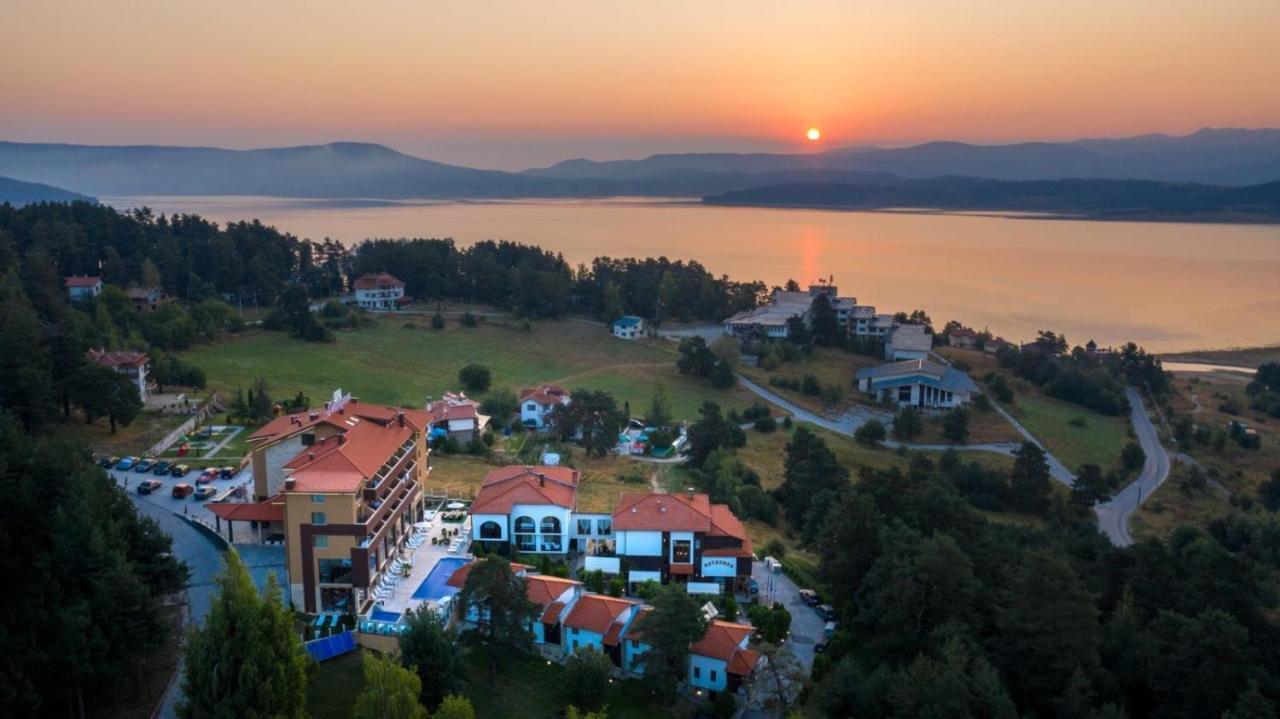 Complex Katalina Hotel Tsigov Chark Buitenkant foto