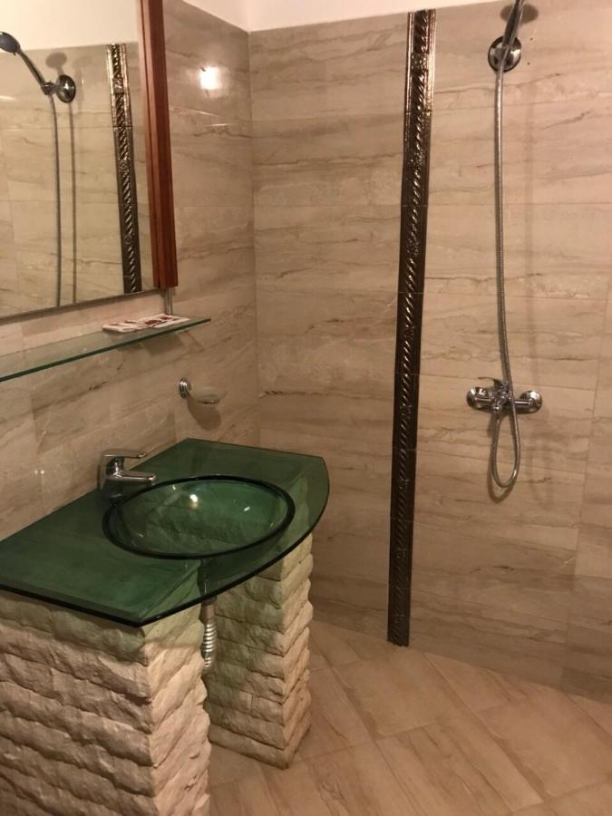 Complex Katalina Hotel Tsigov Chark Buitenkant foto